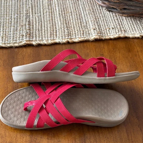 Vionic Red Crisscross Sandals - Picture 5 of 5